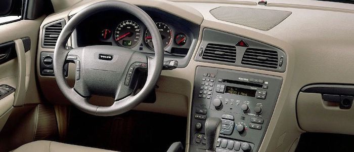 Volvo V70  2.4D (130ks)