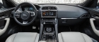 2016 Jaguar F-Pace (unutrašnjost)